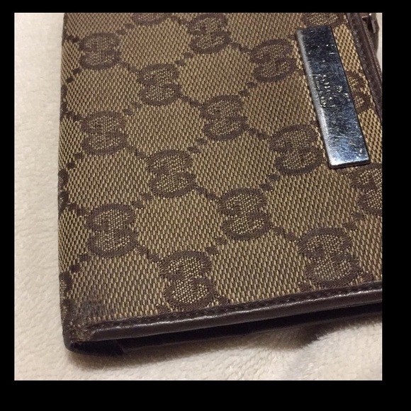 Vintage Authentic Gucci Wallet - Picture 8 of 8